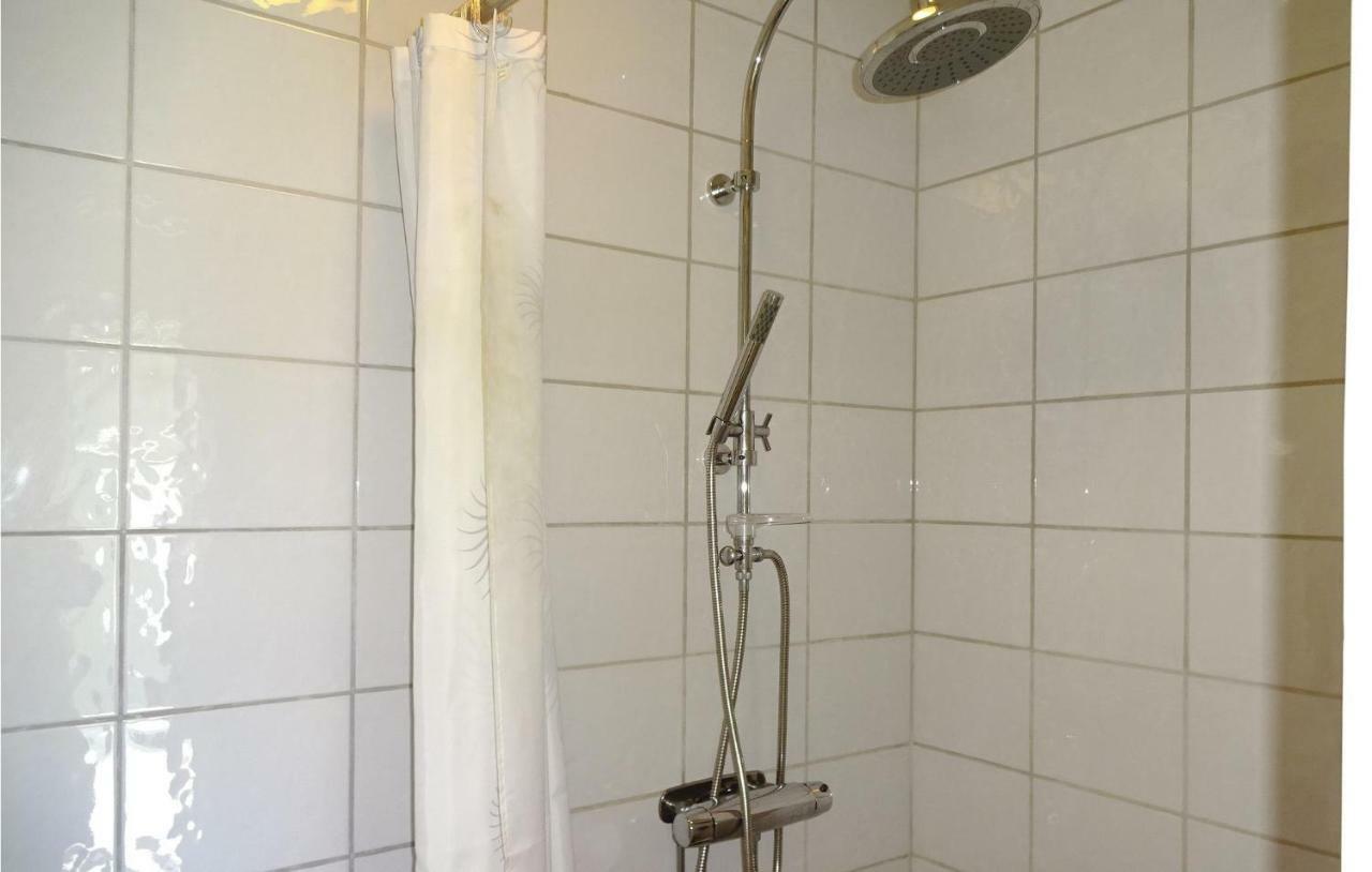 Gorgeous Home In Ronneby With House Sea View מראה חיצוני תמונה